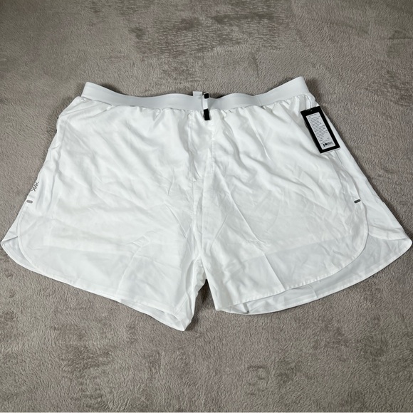 Rhone Men's Extra Mile Run Shorts Lined White XXL Performance Comfort Stretch - Picture 1 of 8